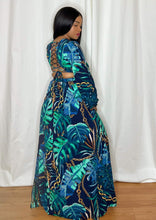 Load image into Gallery viewer, &quot;BREEZY&quot; Maxi Dress